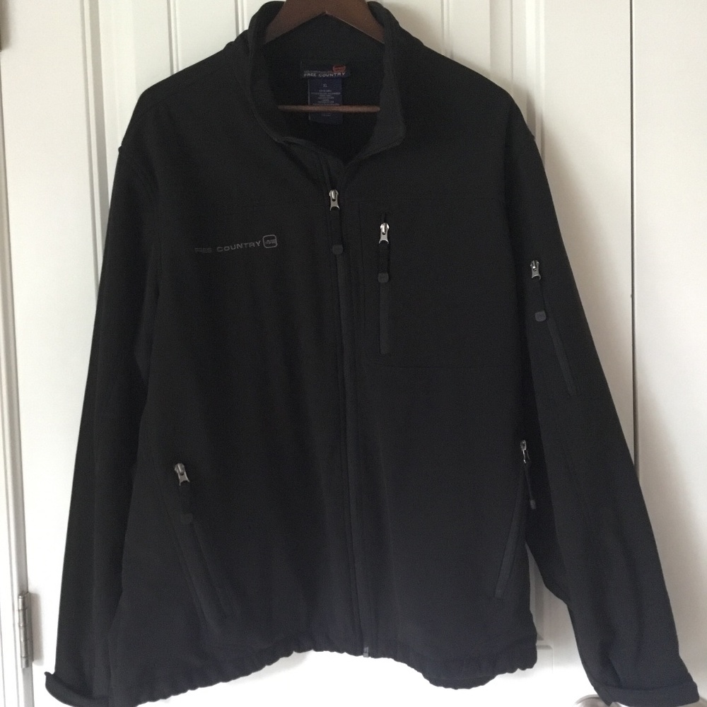 Free Country Lightweight Softshell Men’s Jacket